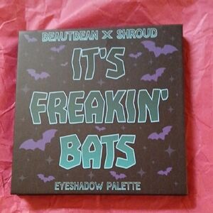 It's Freakin' Bats Eyeshadow Palette